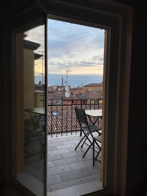 Romantic Attic Room With Panoramic View Bologna Esterno foto
