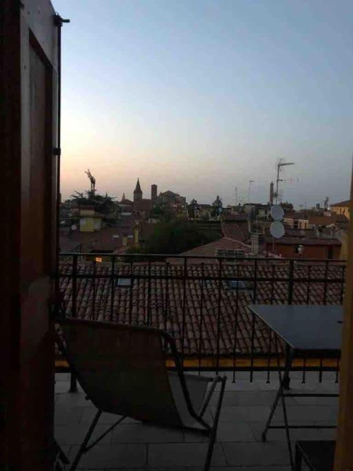 Romantic Attic Room With Panoramic View Bologna Esterno foto