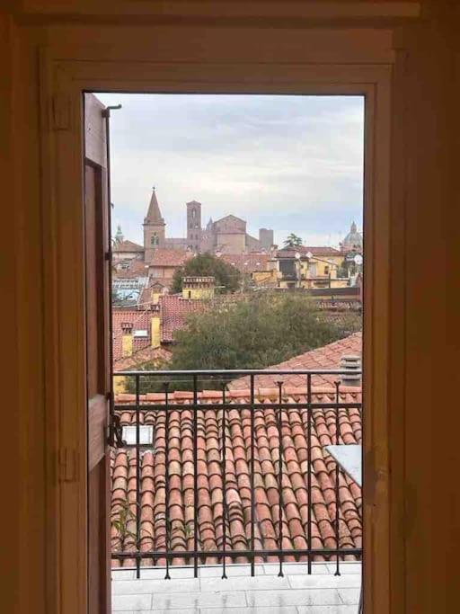 Romantic Attic Room With Panoramic View Bologna Esterno foto
